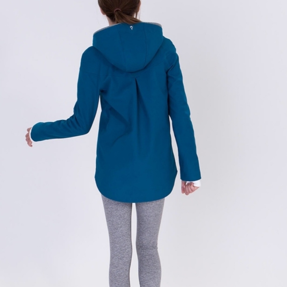 Ivivva Take on the Elements Jacket - Picture 4 of 10